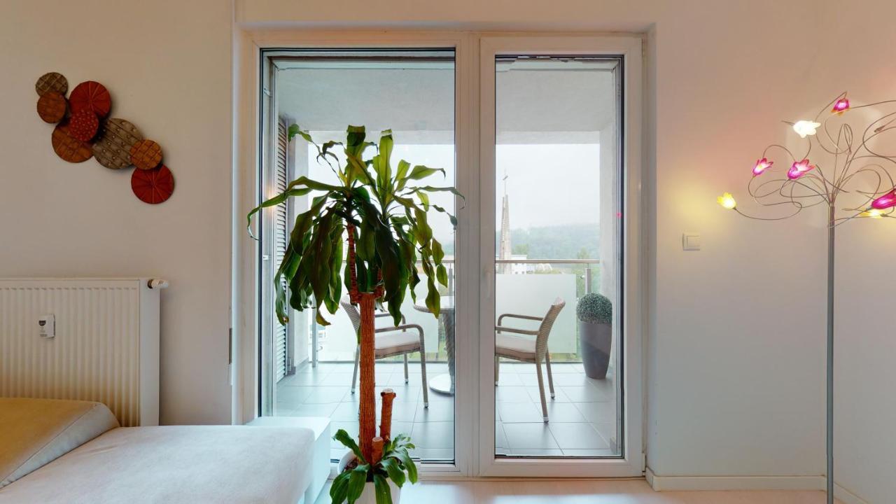 Bibi Centroom Apartment Piest'any Exterior photo