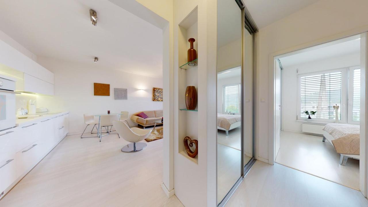 Bibi Centroom Apartment Piest'any Exterior photo